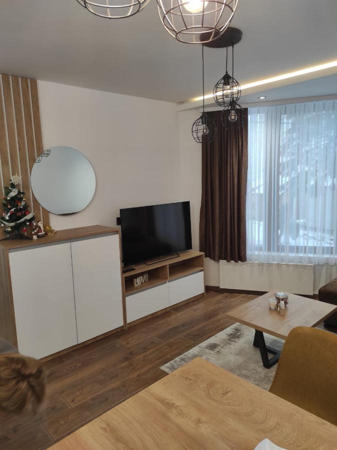 Garnet Star Apartments 1 Kopaonik Buitenkant foto